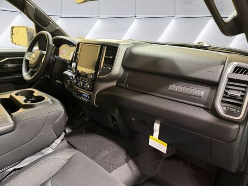 New 2026 RAM 1500 Big Horn AWD/4WD image 15