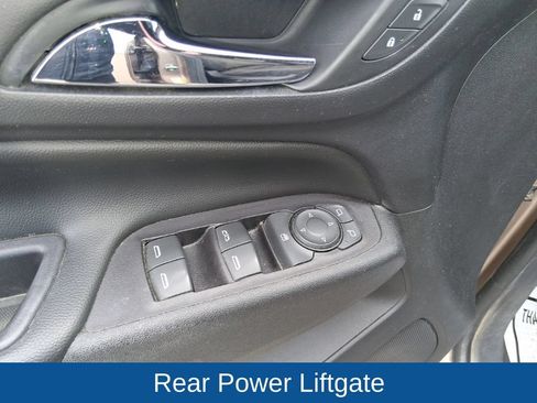 Used 2019 Chevrolet Equinox LT AWD/4WD image 12