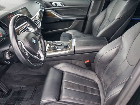 Used 2019 BMW X5 xDrive40i w/ Premium Package image 17