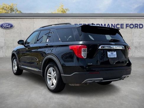 Used 2020 Ford Explorer XLT w/ Equipment Group 202A RWD image 10
