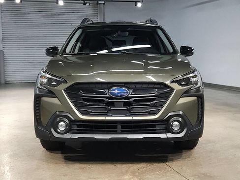Used 2024 Subaru Outback Onyx Edition AWD/4WD image 2
