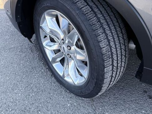 Used 2012 Ford Explorer Limited AWD/4WD image 24