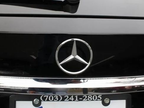 Used 2018 Mercedes-Benz GLA 250 4MATIC image 8