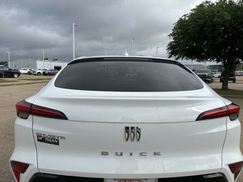 Used 2025 Buick Envista Sport Touring w/ Convenience I Package FWD image 5