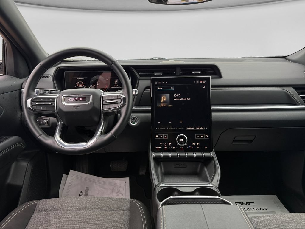 Used 2025 GMC Terrain Elevation AWD/4WD image 24