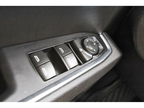Used 2025 Chevrolet Silverado 1500 LT w/ LPO, Dark Essentials Package RWD image 20
