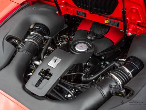 Certified 2022 Ferrari F8 Tributo image 9