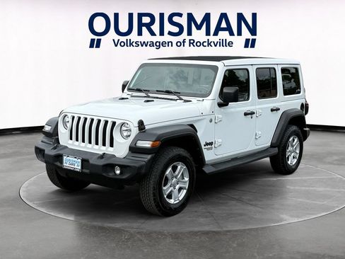 Used 2021 Jeep Wrangler Unlimited Sport w/ Sun And Sound Package AWD/4WD image 2