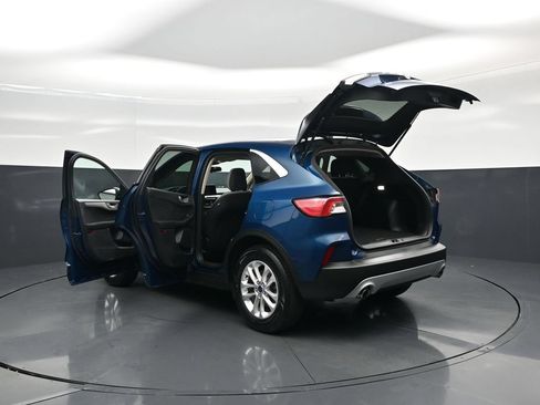 Used 2020 Ford Escape SE FWD image 32