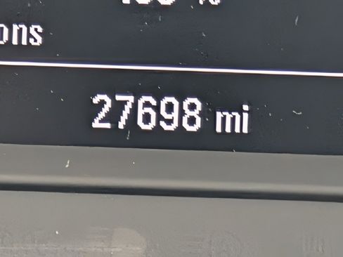 Used 2021 Chevrolet TrailBlazer LT w/ Convenience Package image 17