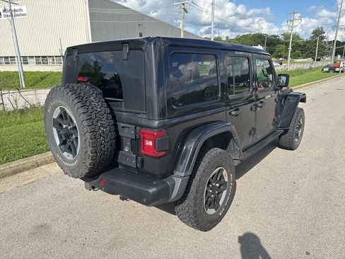 Used 2021 Jeep Wrangler Unlimited Rubicon AWD/4WD image 3
