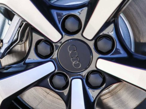 New 2026 Audi Q3 quattro 2.0T image 15