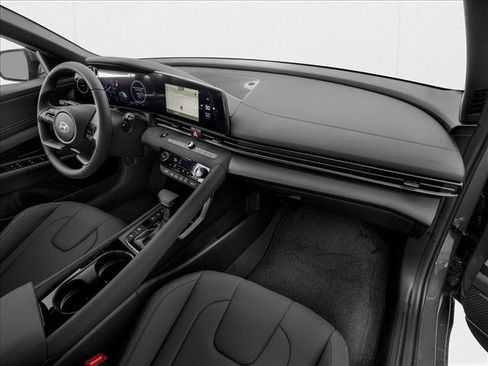 New 2025 Hyundai Elantra Limited image 11