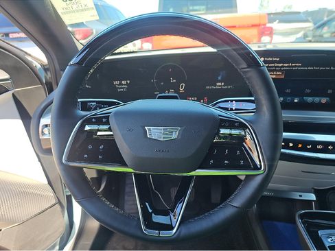 Used 2024 Cadillac Lyriq Sport AWD/4WD image 8