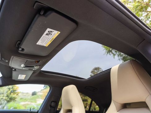 Used 2018 Mercedes-Benz CLA 250 image 28