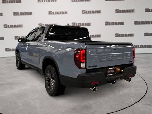 New 2026 Honda Ridgeline Sport image 3