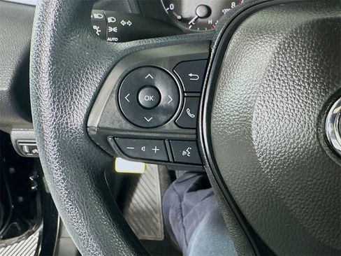 Used 2024 Toyota Corolla LE image 23