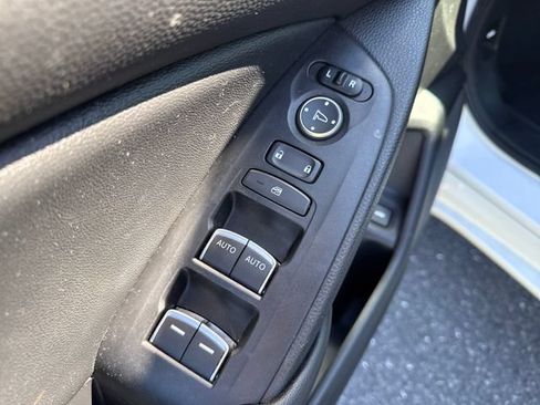 Used 2021 Honda Accord LX image 24
