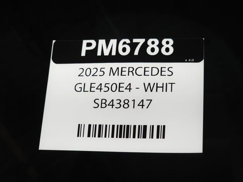 Used 2025 Mercedes-Benz GLE 450e 4MATIC image 39