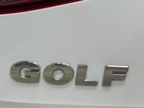 Used 2015 Volkswagen Golf TDI SE FWD image 28