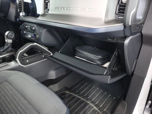 Used 2022 Ford Bronco Outer Banks w/ Sasquatch Package AWD/4WD image 64