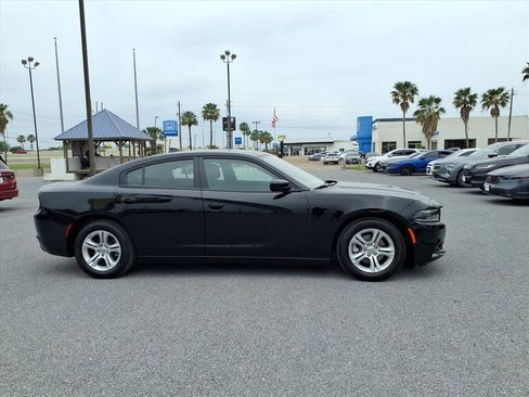 Used 2023 Dodge Charger SXT RWD image 9