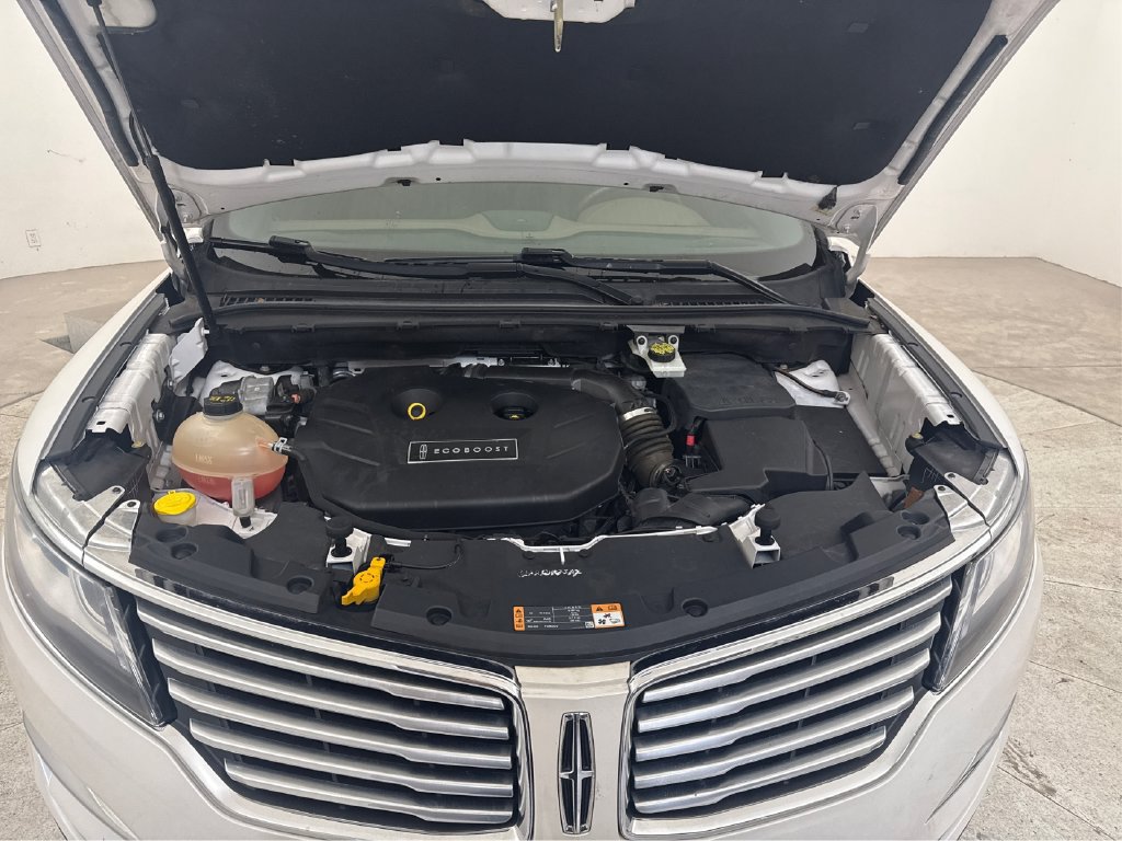 Used 2017 Lincoln MKC Reserve FWD image 12