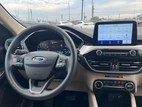 Used 2020 Ford Escape SE AWD/4WD image 22