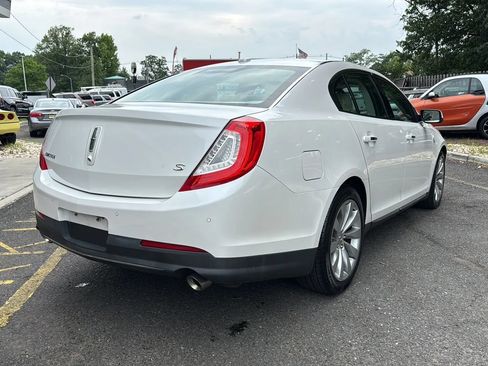 Used 2014 Lincoln MKS AWD w/ Equipment Group 101A image 5