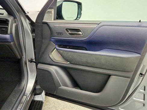 Used 2026 INFINITI QX80 4WD image 29