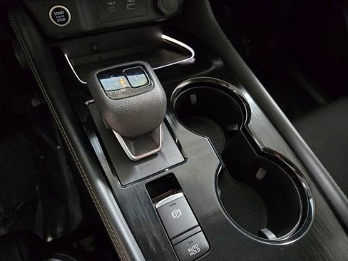 Used 2023 Nissan Rogue Platinum image 36