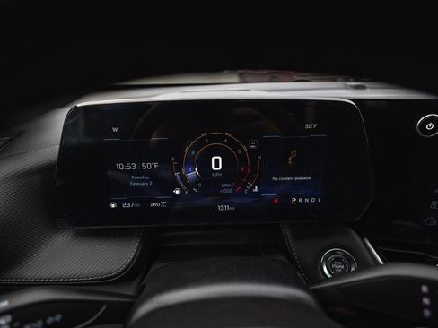 New 2026 Chevrolet Equinox LT w/ Convenience Package II image 14