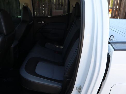 Used 2016 Chevrolet Colorado Z71 AWD/4WD image 20