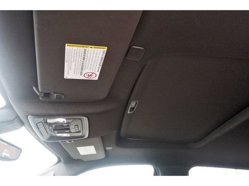 Used 2021 GMC Sierra 2500 Denali w/ Denali Ultimate Package image 27