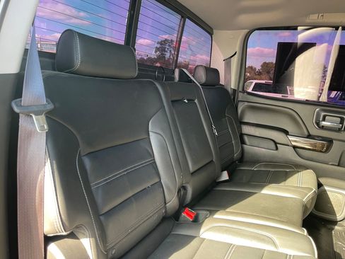 Used 2015 GMC Sierra 2500 Denali w/ Duramax Plus Package image 24