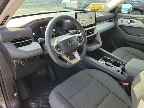 New 2026 Ford Explorer Active image 13