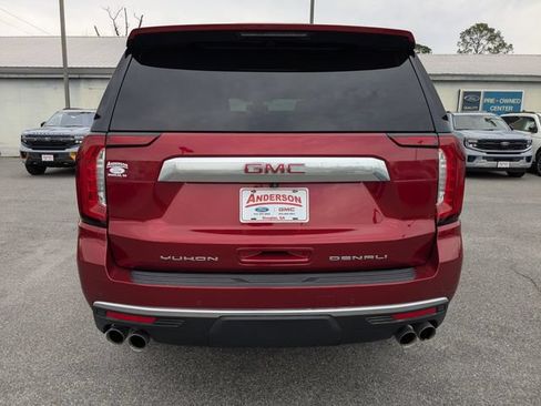 Used 2022 GMC Yukon Denali AWD/4WD image 5