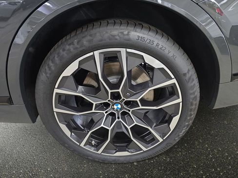 New 2026 BMW X7 M60i AWD/4WD image 21