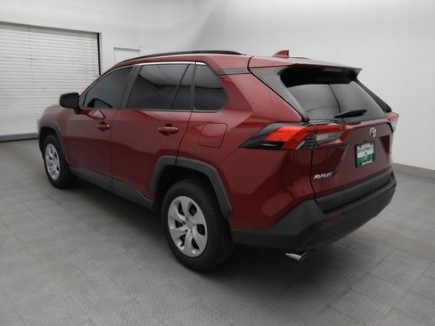 Used 2020 Toyota RAV4 LE FWD image 3
