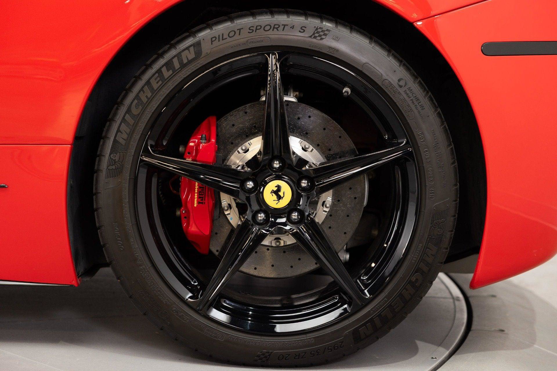 Certified 2014 Ferrari 458 Spider RWD image 22