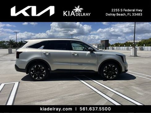 New 2026 Kia Sorento EX FWD image 2