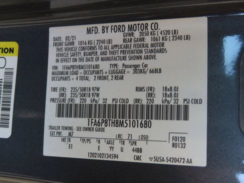 Used 2021 Ford Mustang Premium RWD image 26