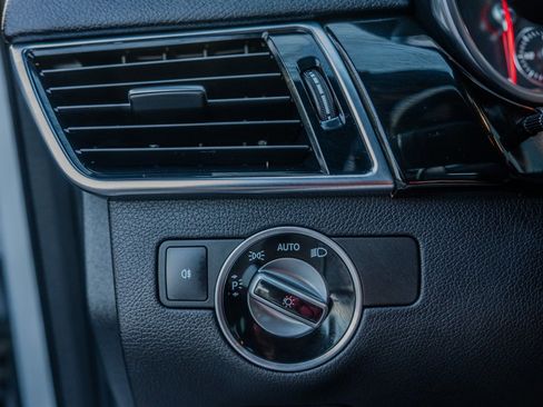 Used 2018 Mercedes-Benz GLS 550 4MATIC image 17