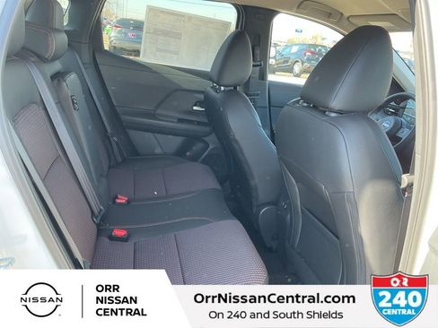 New 2026 Nissan Kicks SR FWD image 12