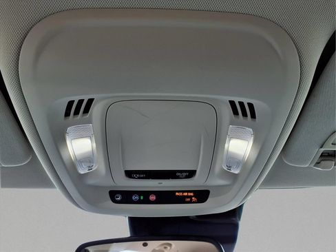 Certified 2023 Buick Envision Preferred AWD/4WD image 22