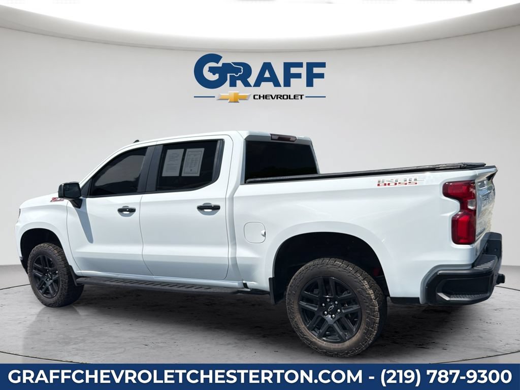 Used 2021 Chevrolet Silverado 1500 LT Trail Boss w/ Bed Protection Package AWD/4WD image 4