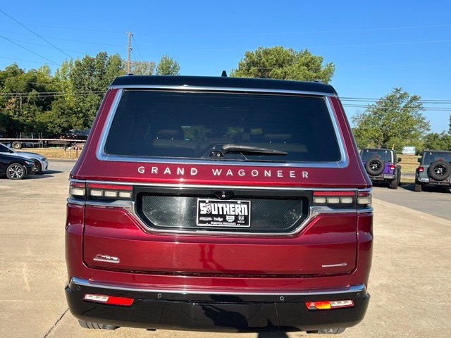 Used 2022 Jeep Grand Wagoneer Series II w/ Convenience Group III AWD/4WD image 6