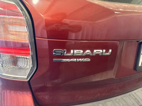 Used 2017 Subaru Forester 2.5i Premium AWD/4WD image 11