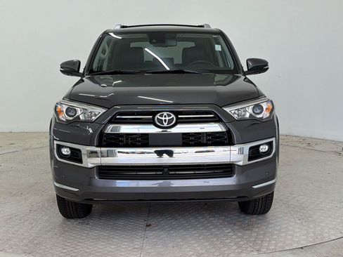 Used 2022 Toyota 4Runner Limited AWD/4WD image 6