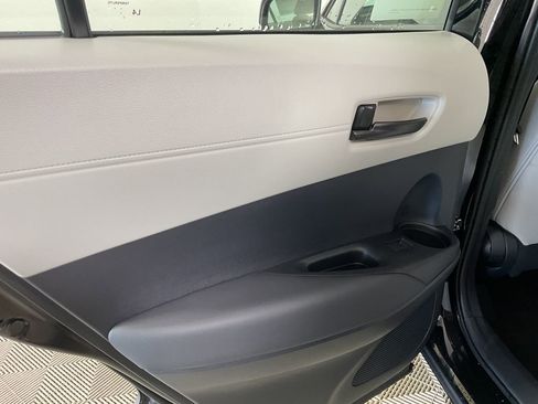 New 2026 Toyota Corolla Cross L image 16